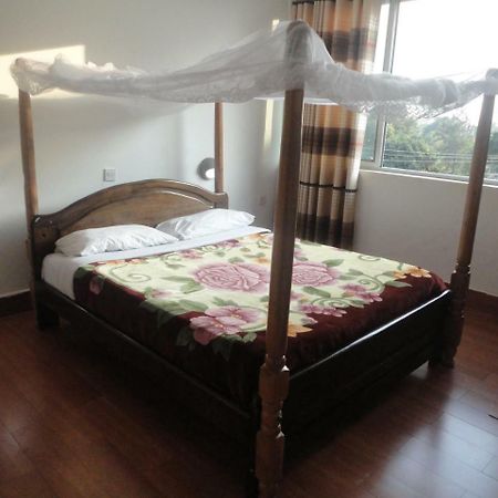 Entebbe Flights Motel Esterno foto