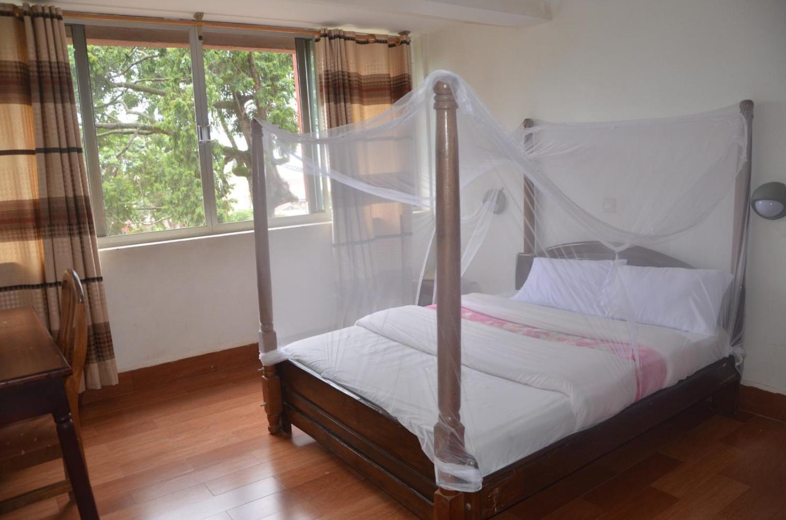 Entebbe Flights Motel Esterno foto
