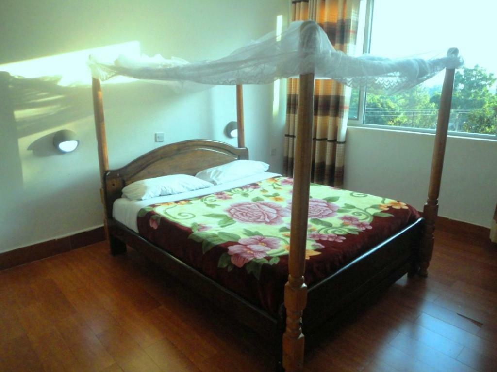 Entebbe Flights Motel Esterno foto