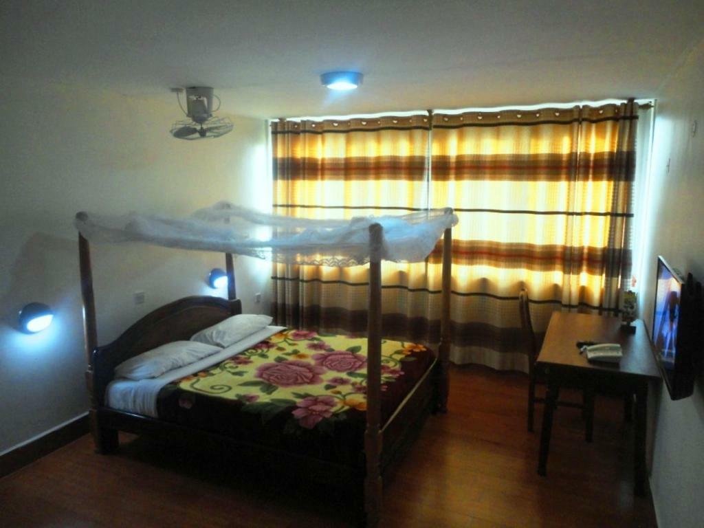 Entebbe Flights Motel Esterno foto