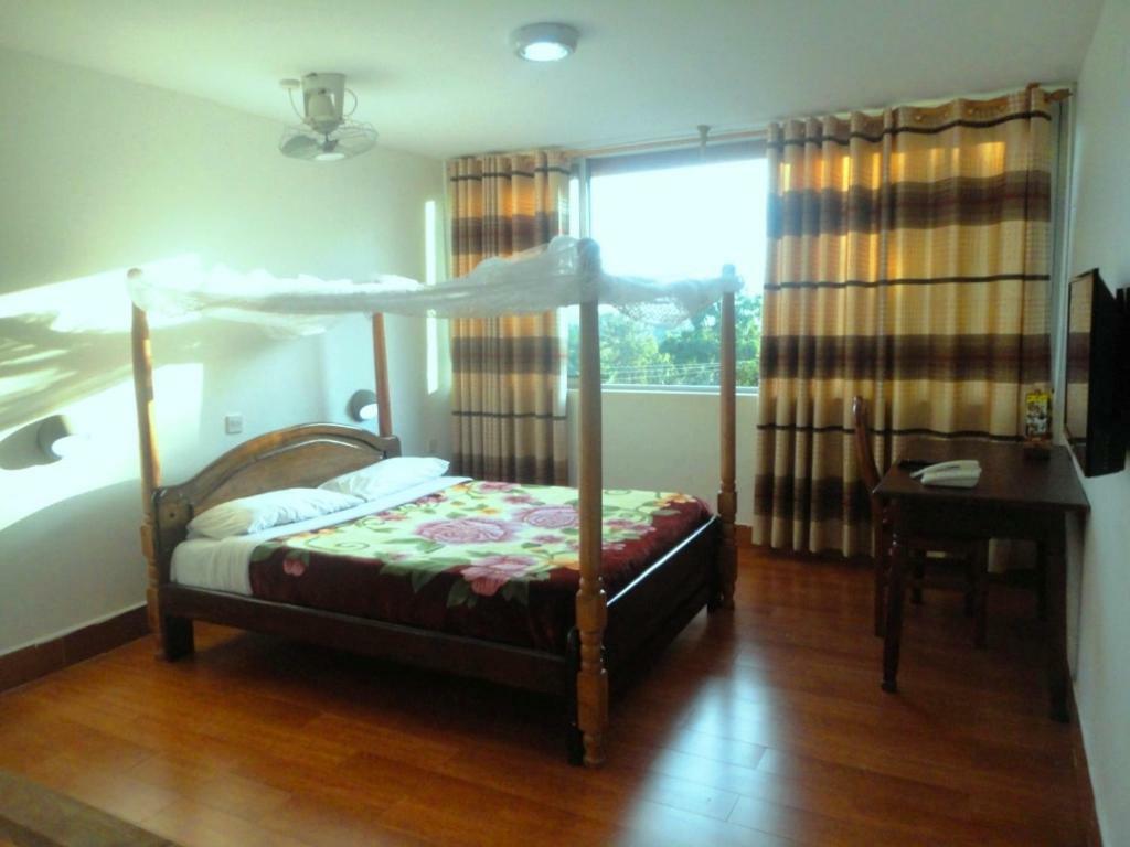 Entebbe Flights Motel Esterno foto